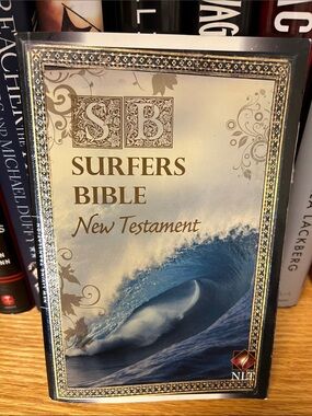 Surfers Bible New Testament NLT New Living Translation w/ DVD
